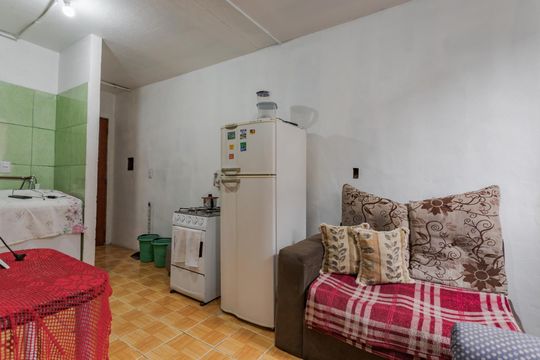 Sala de apartamento à venda com 2 quartos, 55m² em Mário Quintana, Porto Alegre
