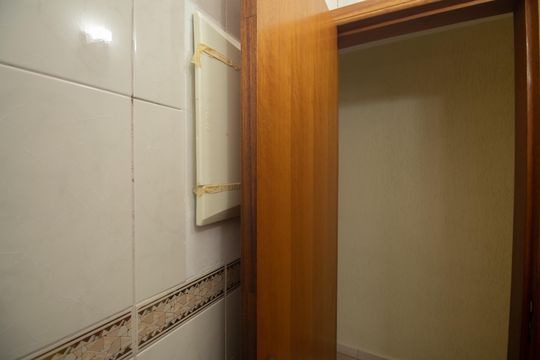 Lavabo de apartamento para alugar com 2 quartos, 90m² em Jardim Leonor Mendes de Barros, São Paulo