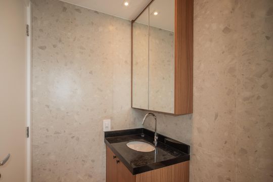 Banheiro de apartamento para alugar com 1 quarto, 30m² em Planalto Paulista, São Paulo