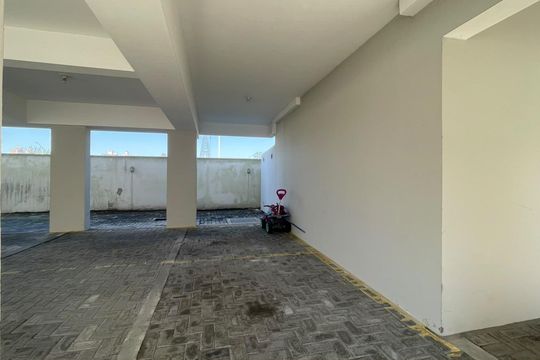 Garagem de apartamento para alugar com 2 quartos, 65m² em Caminho Novo, Palhoça