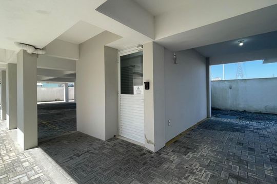 Hall de entrada de apartamento para alugar com 2 quartos, 65m² em Caminho Novo, Palhoça