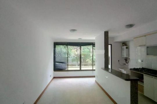 Apartamento à venda com 1 quarto, 51m² em Floresta, Porto Alegre
