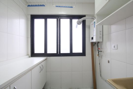 Apartamento para alugar com 2 quartos, 68m² em Jardim Henriqueta, Taboão da Serra