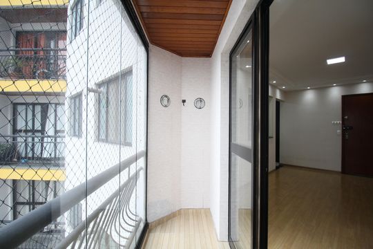 Apartamento para alugar com 2 quartos, 68m² em Jardim Henriqueta, Taboão da Serra