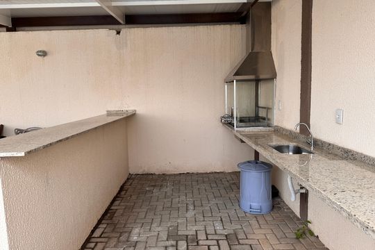 Área comum - Churrasqueira de casa de condomínio para alugar com 3 quartos, 77m² em Chácara Ondas Verdes, Cotia