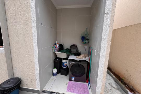 Área de Serviço de casa de condomínio para alugar com 3 quartos, 77m² em Chácara Ondas Verdes, Cotia
