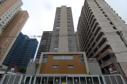 Fachada do Prédio de apartamento para alugar com 1 quarto, 45m² em Vila Olímpia, São Paulo