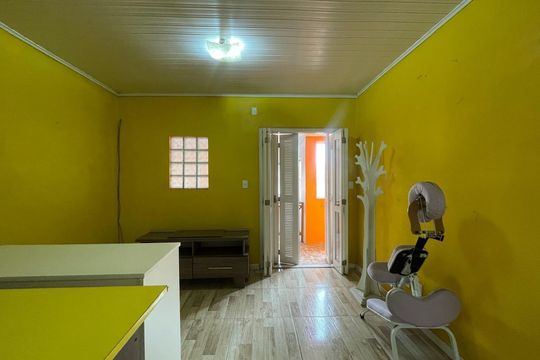 Casa à venda com 4 quartos, 241m² em Centro, São Leopoldo