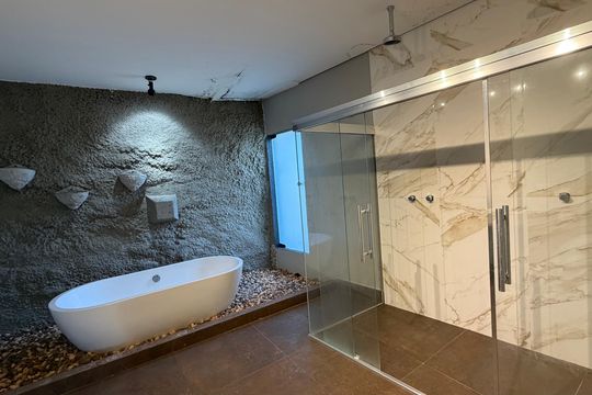 Casa de Condomínio para alugar com 4 quartos, 400m² em Nova Fazendinha, Carapicuíba