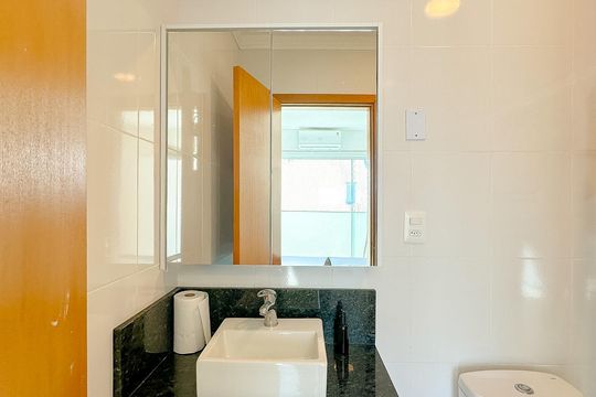 Banheiro da Suíte de apartamento para alugar com 3 quartos, 200m² em Ingleses Centro, Florianópolis