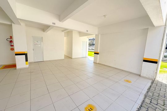 Garagem de apartamento para alugar com 3 quartos, 200m² em Ingleses Centro, Florianópolis