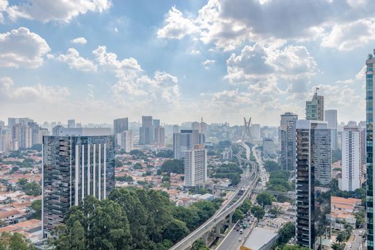Vista de kitnet/studio à venda com 1 quarto, 42m² em Cidade Monções, São Paulo