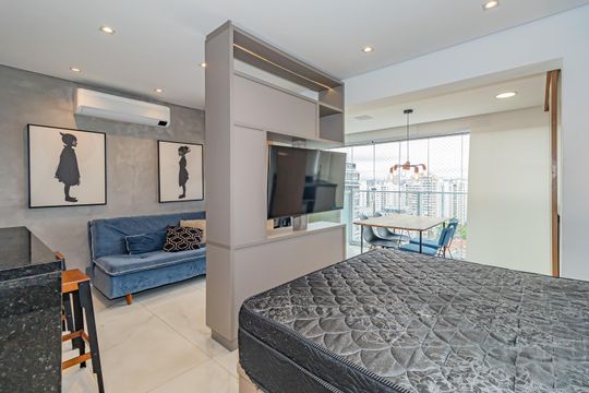 Quarto de kitnet/studio à venda com 1 quarto, 42m² em Cidade Monções, São Paulo
