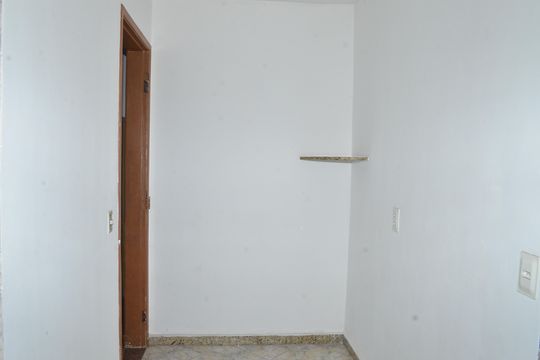 dispensa de casa para alugar com 3 quartos, 132m² em São Gabriel, Belo Horizonte