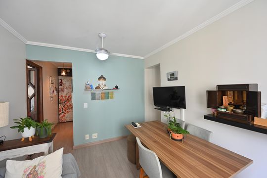 Sala de apartamento à venda com 2 quartos, 57m² em Vila Monte Alegre, São Paulo