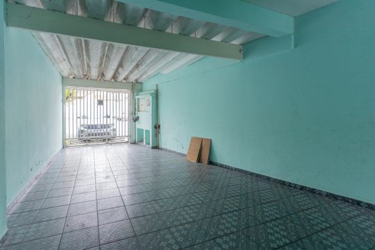 Garagem de casa para alugar com 2 quartos, 70m² em Vila Isa, São Paulo