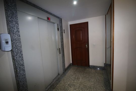 Área comum - Elevador de apartamento para alugar com 2 quartos, 90m² em Vila da Penha, Rio de Janeiro