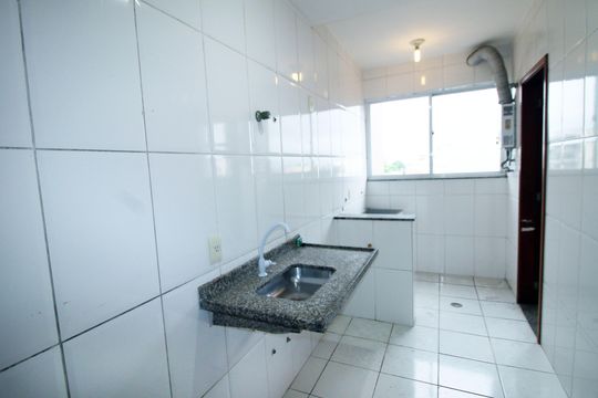 Cozinha de apartamento para alugar com 2 quartos, 90m² em Vila da Penha, Rio de Janeiro