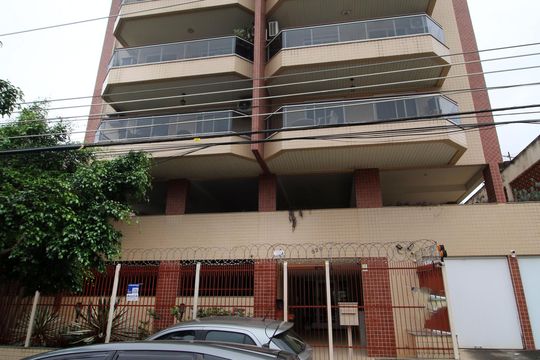 Fachada do Prédio de apartamento para alugar com 2 quartos, 90m² em Vila da Penha, Rio de Janeiro