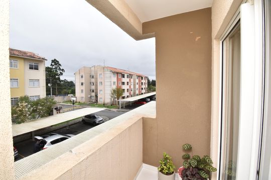 Sacada de apartamento para alugar com 3 quartos, 60m² em Santa Cândida, Curitiba