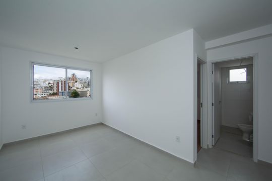 SALA de apartamento para alugar com 2 quartos, 45m² em Nova Suíça, Belo Horizonte