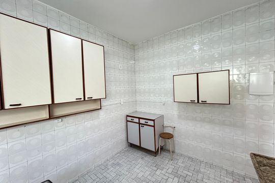 Cozinha de apartamento para alugar com 2 quartos, 68m² em Encantado, Rio de Janeiro