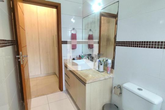 Banheiro 1 de casa à venda com 3 quartos, 176m² em Bonfim, Paulínia