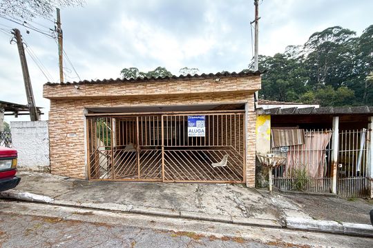 Casa para alugar com 1 quarto, 40m² em Jardim Regina, São Paulo
