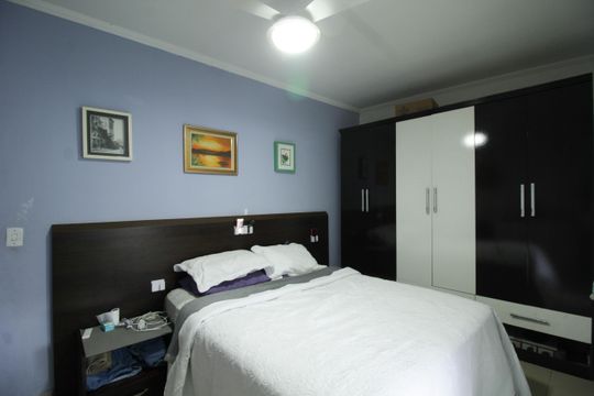 Quarto de casa para alugar com 1 quarto, 40m² em Jardim Regina, São Paulo