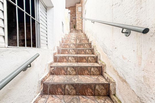 Casa para alugar com 1 quarto, 40m² em Jardim Regina, São Paulo
