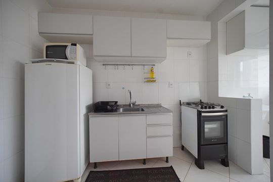 Cozinha de apartamento para alugar com 2 quartos, 74m² em Campinas, São José