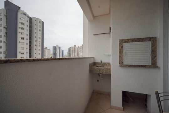 Varanda da Sala  de apartamento para alugar com 2 quartos, 74m² em Campinas, São José