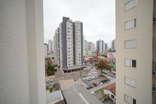 Vista do Quarto 2 de apartamento para alugar com 2 quartos, 74m² em Campinas, São José