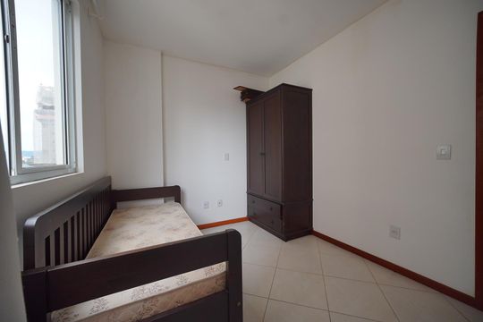 Quarto 2 de apartamento para alugar com 2 quartos, 74m² em Campinas, São José