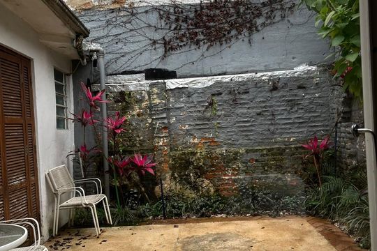 Área externa de casa para alugar com 1 quarto, 150m² em Jardim Paulistano, São Paulo