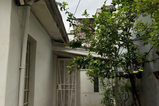 Área externa de casa para alugar com 1 quarto, 150m² em Jardim Paulistano, São Paulo
