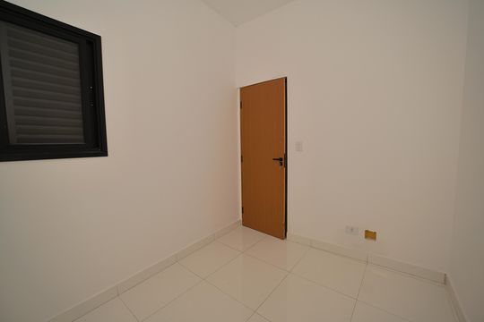Quarto 2 de apartamento para alugar com 2 quartos, 48m² em Vila Sao Geraldo, São Paulo