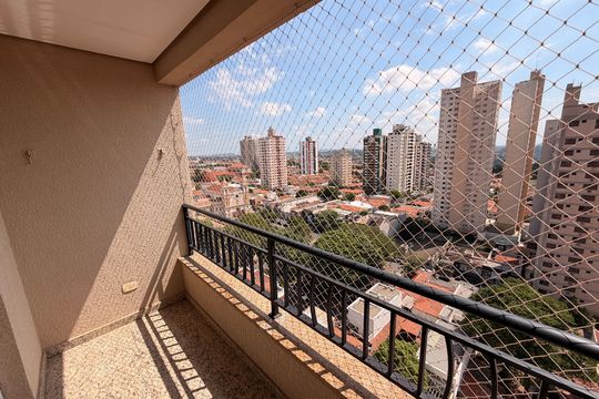 Varanda de apartamento para alugar com 3 quartos, 115m² em Centro, Piracicaba