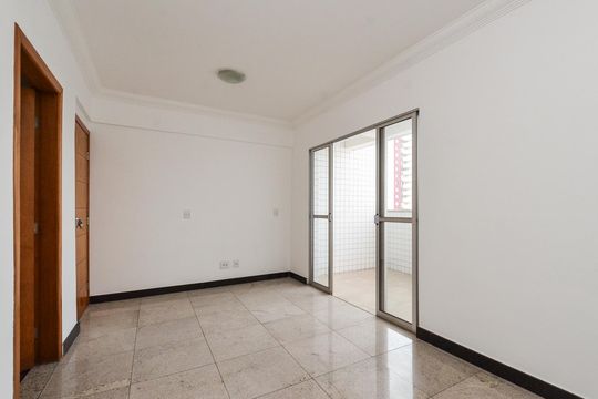 Apartamento para alugar com 3 quartos, 74m² em Graça, Belo Horizonte