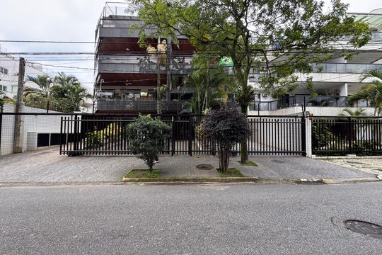 Fachada de apartamento à venda com 3 quartos, 130m² em Recreio dos Bandeirantes, Rio de Janeiro