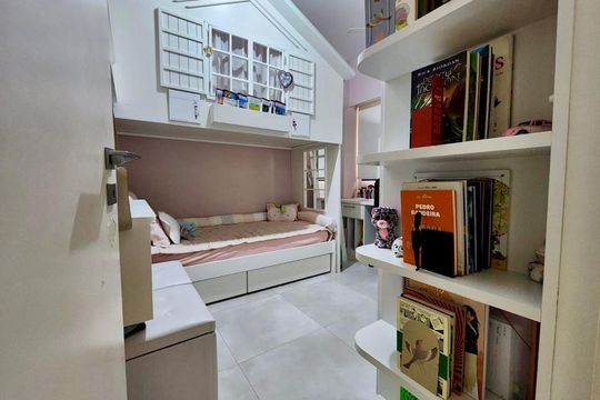 Quarto de apartamento à venda com 4 quartos, 195m² em Tijuca, Rio de Janeiro