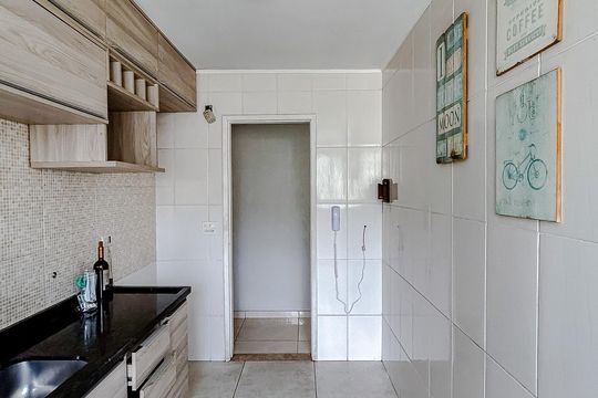 Cozinha de apartamento à venda com 2 quartos, 60m² em Vila Carrão, São Paulo