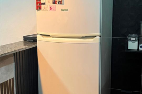 Cozinha 2 de casa à venda com 3 quartos, 125m² em Jardim Haramura, São Paulo