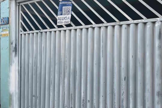 Fachada de casa à venda com 3 quartos, 125m² em Jardim Haramura, São Paulo