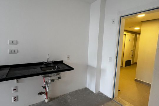 Cozinha de kitnet/studio à venda com 1 quarto, 25m² em Vila Zilda, São Paulo