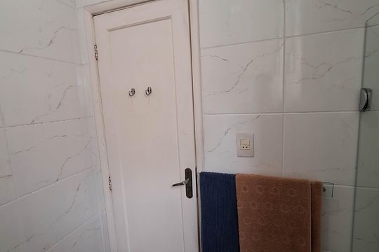 Banheiro Social de apartamento à venda com 2 quartos, 70m² em Fonseca, Niterói