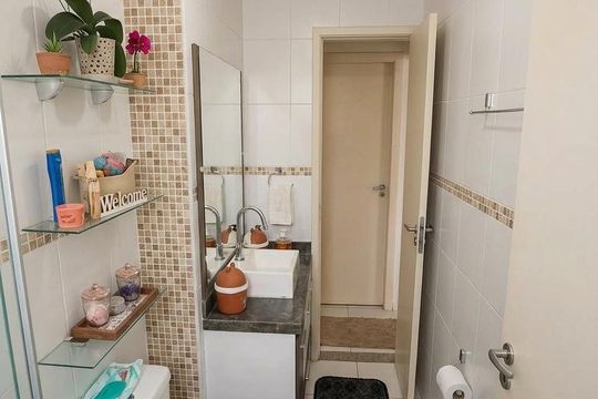 Banheiro de apartamento para alugar com 2 quartos, 56m² em Jaguaré, São Paulo