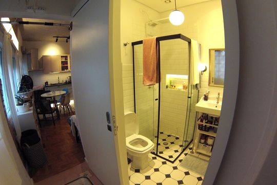 Banheiro de apartamento à venda com 2 quartos, 53m² em Cambuci, São Paulo
