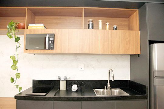 Cozinha de kitnet/studio à venda com 1 quarto, 28m² em Cidade Baixa, Porto Alegre
