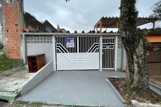 Fachada + Placa de casa à venda com 3 quartos, 130m² em Cohab Padre Jose de Anchieta, São Paulo